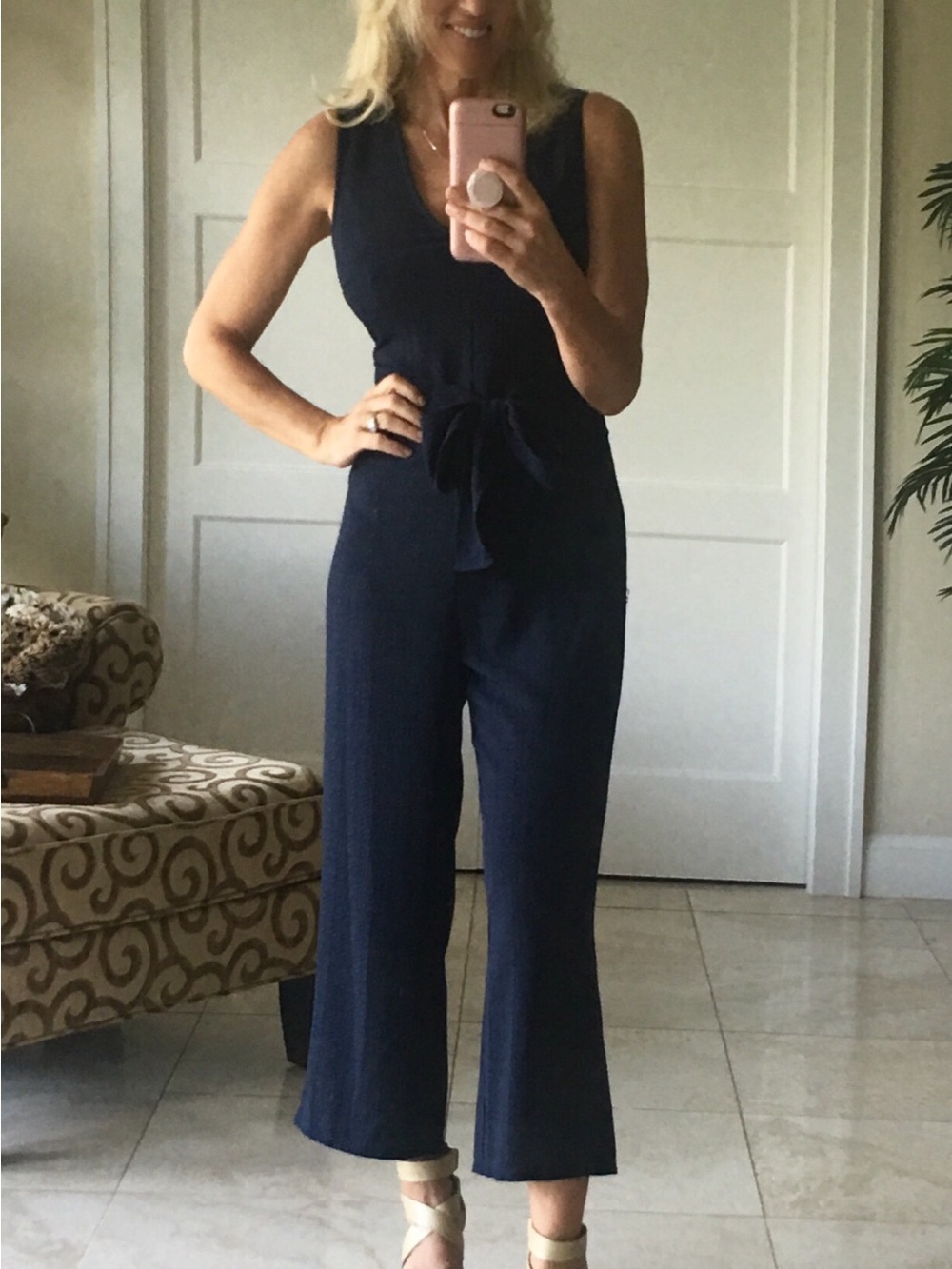 Sleeveless V-Neck Wide-Leg Jumpsuit with Tie Waist - Navy Size S